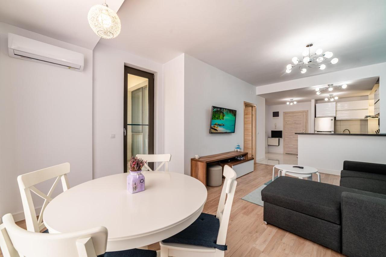 Bliss M&M By Onix Blue Apartment Navodari Ngoại thất bức ảnh